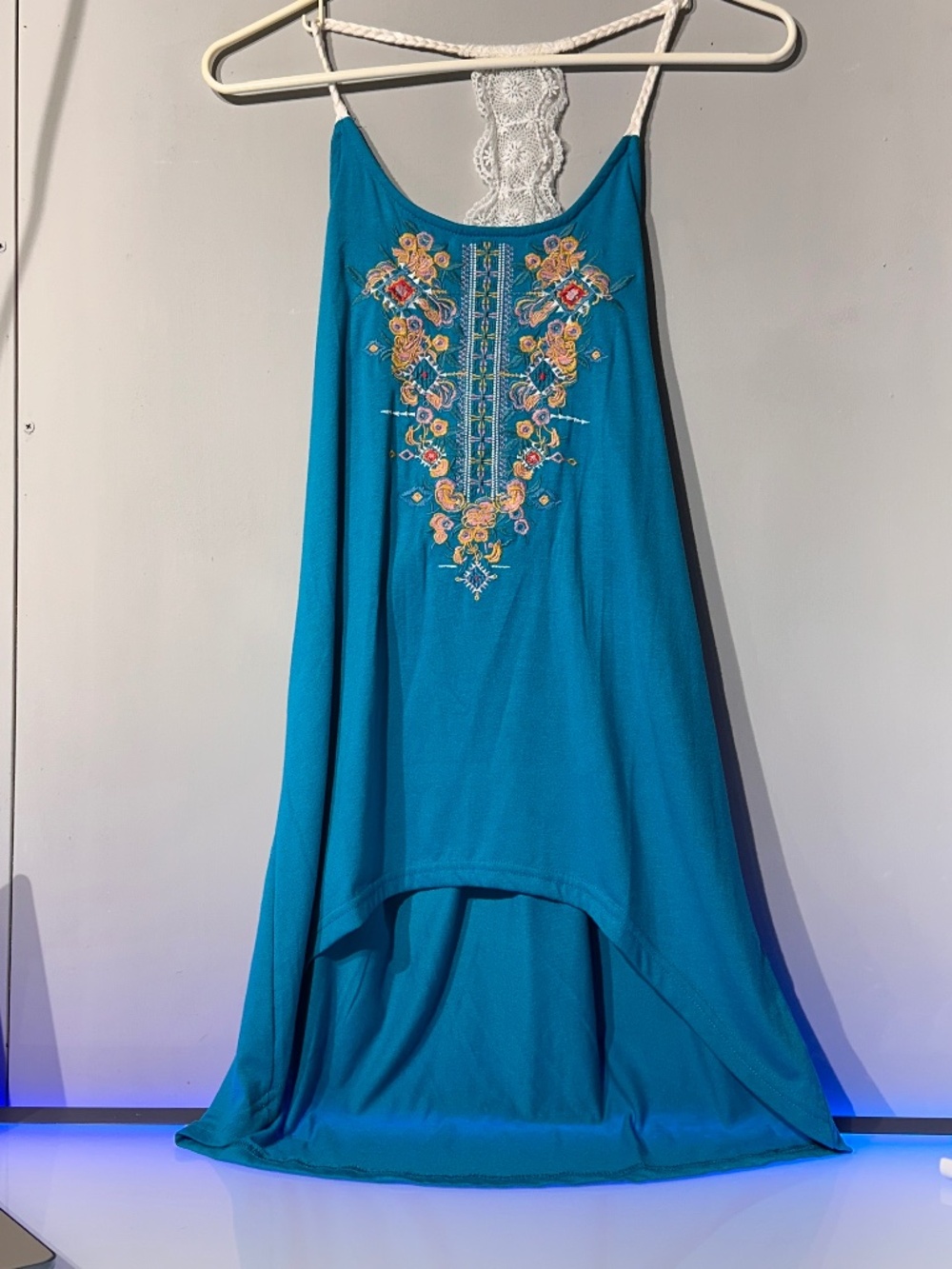 L&B Women's Hi/Lo Aztec Floral Embroidered Tunic Racer Back Dress, Small (B35)